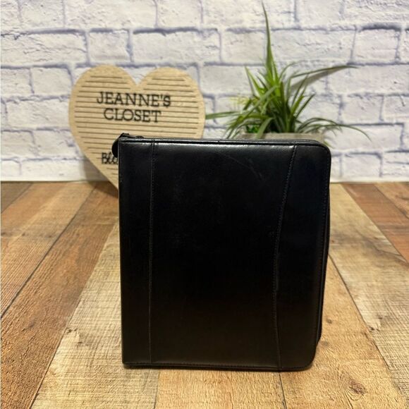 Franklin Covey PLANNER  BINDER BLACK  18688 7 rings - Picture 1 of 12